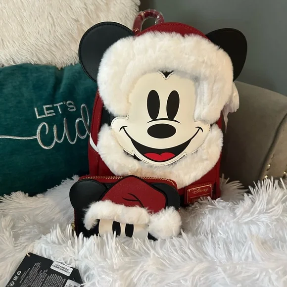 🌲Loungefly Disney Mickey Mouse Christmas Santa Wallet & Backpack🌲 - Picture 2 of 12
